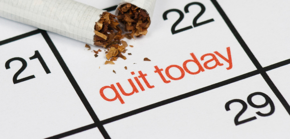 Hypnosis to Quit Smoking: Benefits, Risks, How It Works