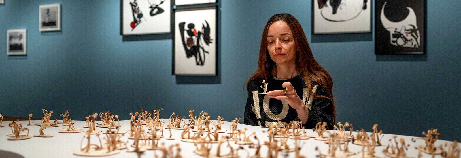 Bettina von Zwehl at the installation of her exhibition in the Ashmolean’s Gallery 8